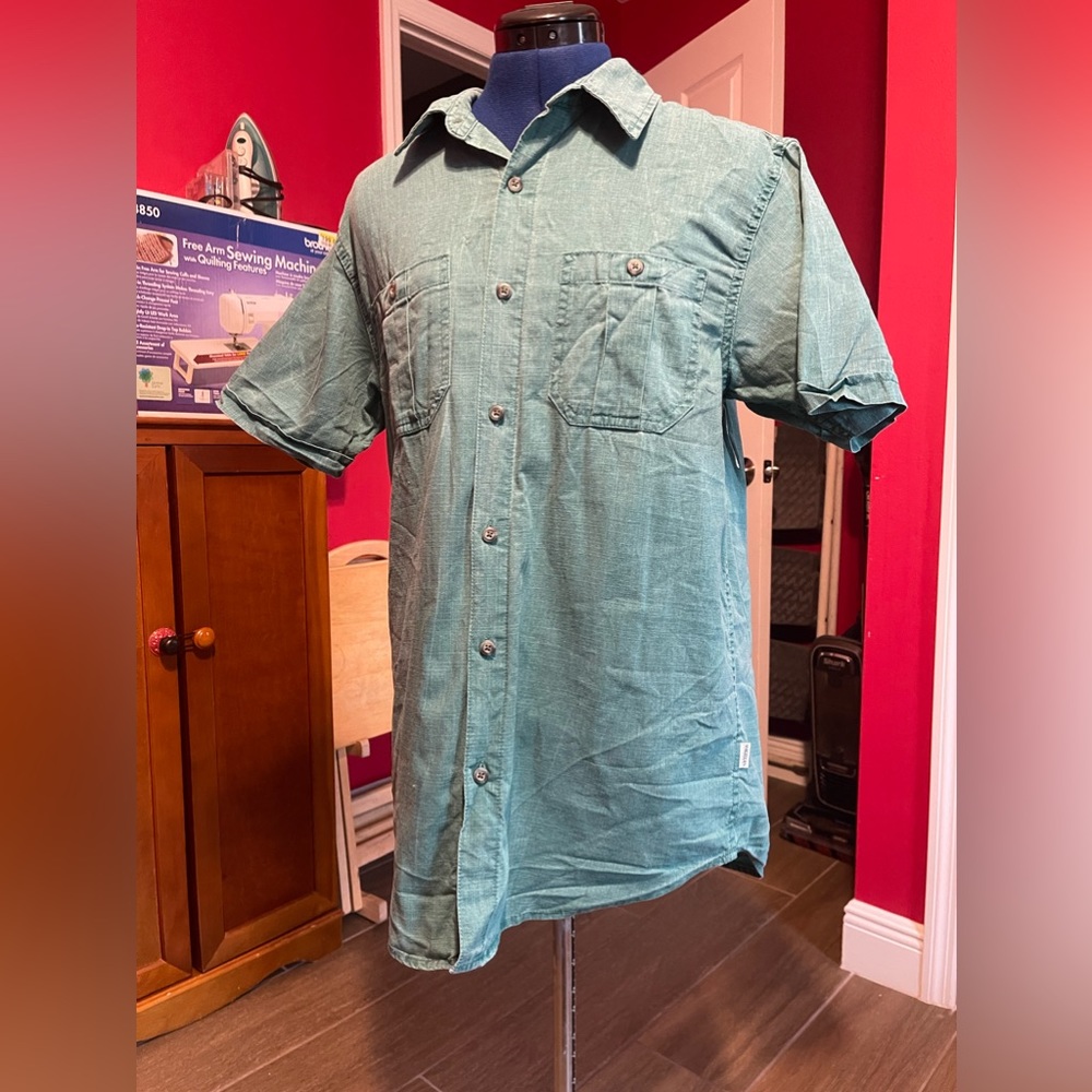 Women’s casual button down